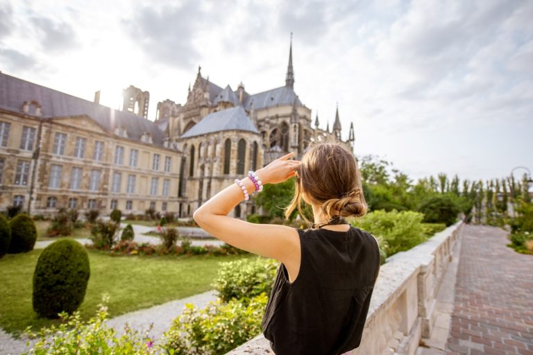 Découvrez l'histoire de Reims à travers ses monuments emblématiques